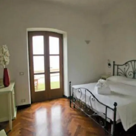 Affittacamere Casa Valeria *